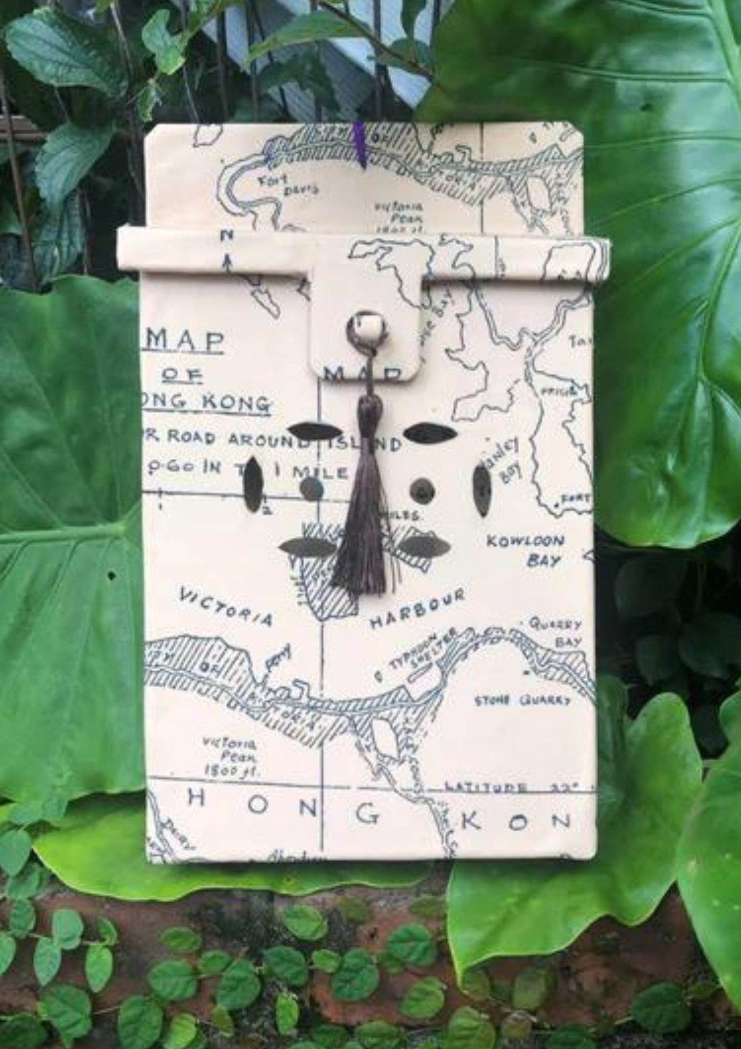 UPCYCLED TRADITIONAL CHINESE LETTERBOXES
