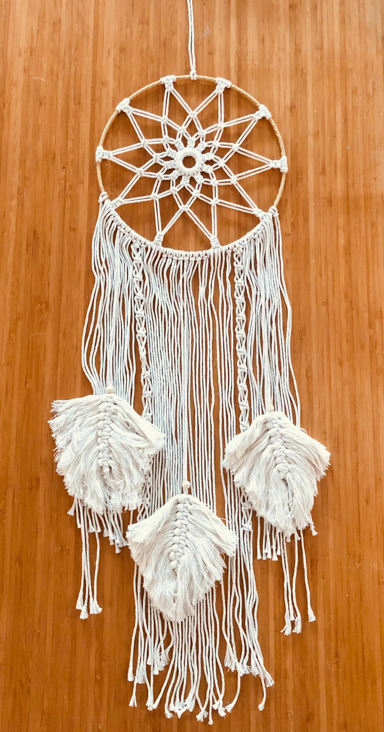 Three Leaf Macrame Dreamcatcher Wallhanging Boho style